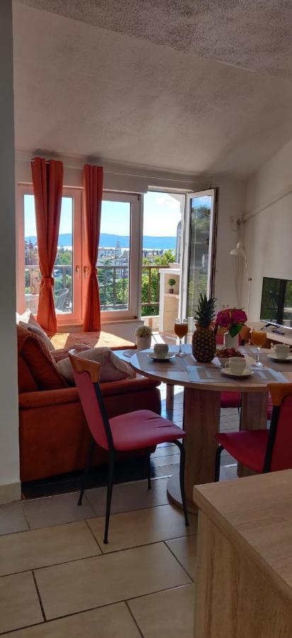 Apartman Franka Crikvenica Exterior foto